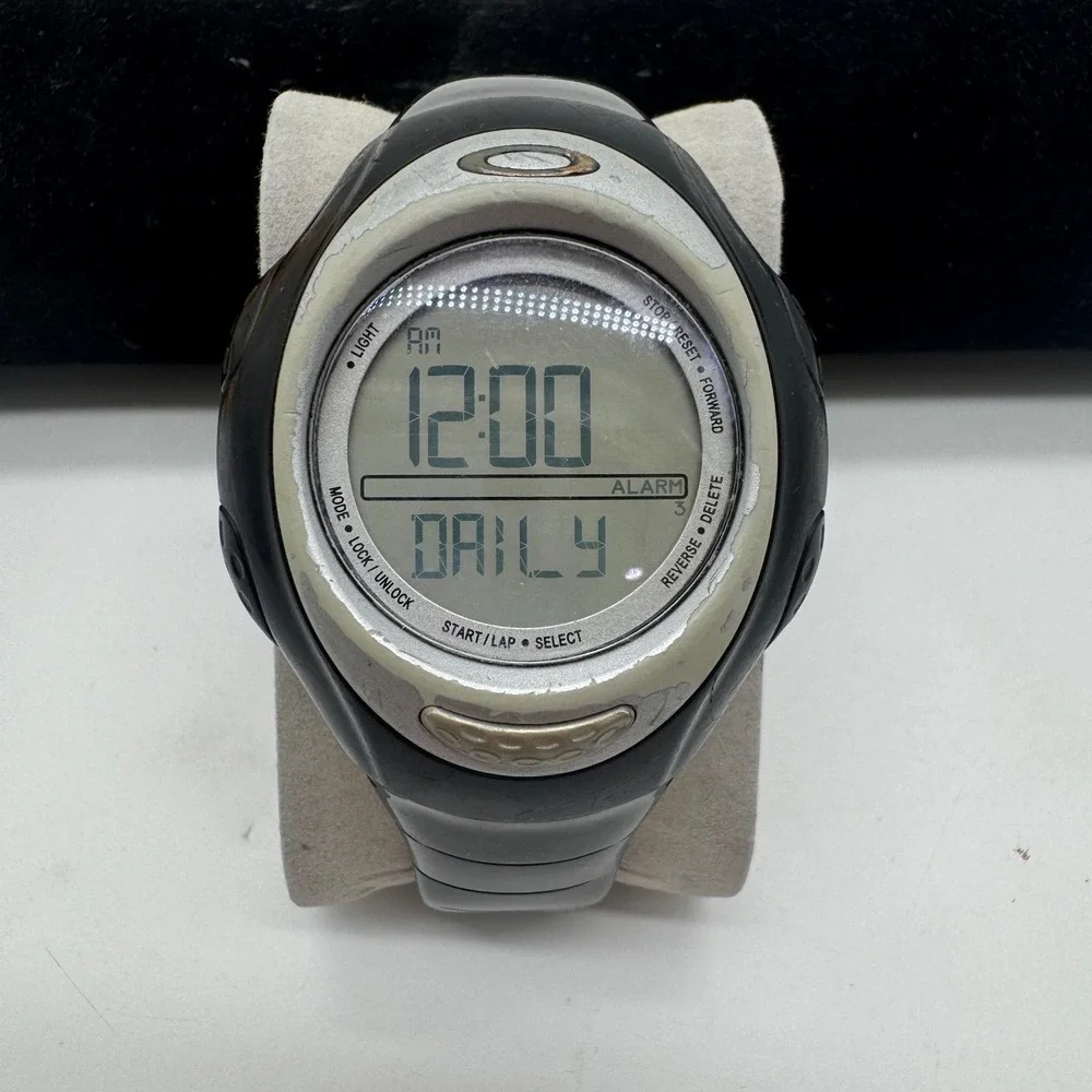 Oakley D1 Digital Watch Black O Matter Casing Daily Alarm Sport‎ 10 Bar 10-185